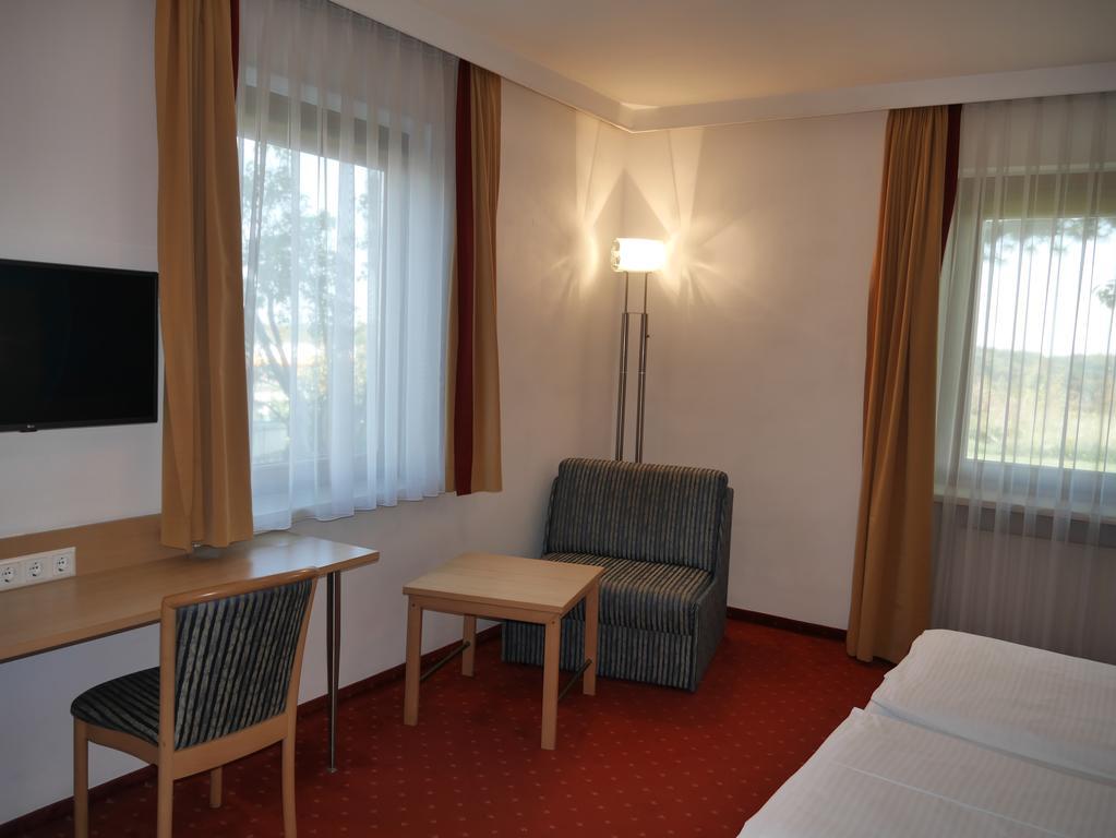 Hotel Garni Hoechschmied Lassnitzhoehe Extérieur photo